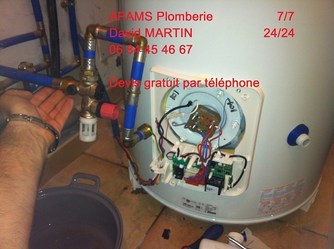 Chauffe-eau en panne : dépannage plomberie Beaujeu 06.84.45.46.67.jpg